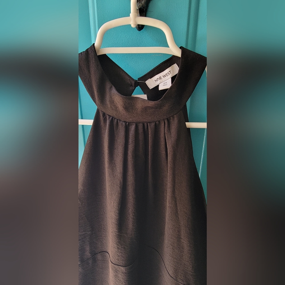 Women's Size Medium RUFFLE SWING DRESS - Picture 6 of 9